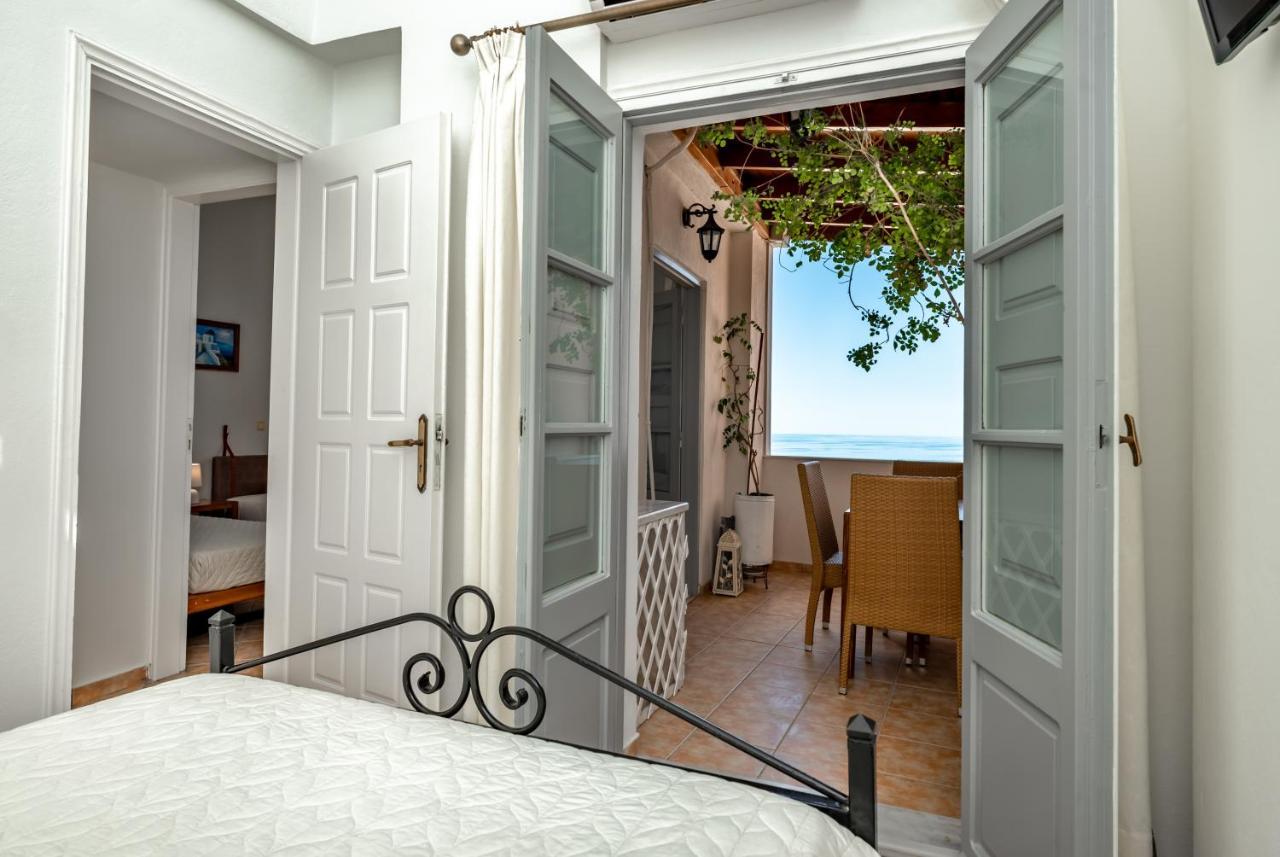 Villa By Hotel Thira Fira  Exteriér fotografie