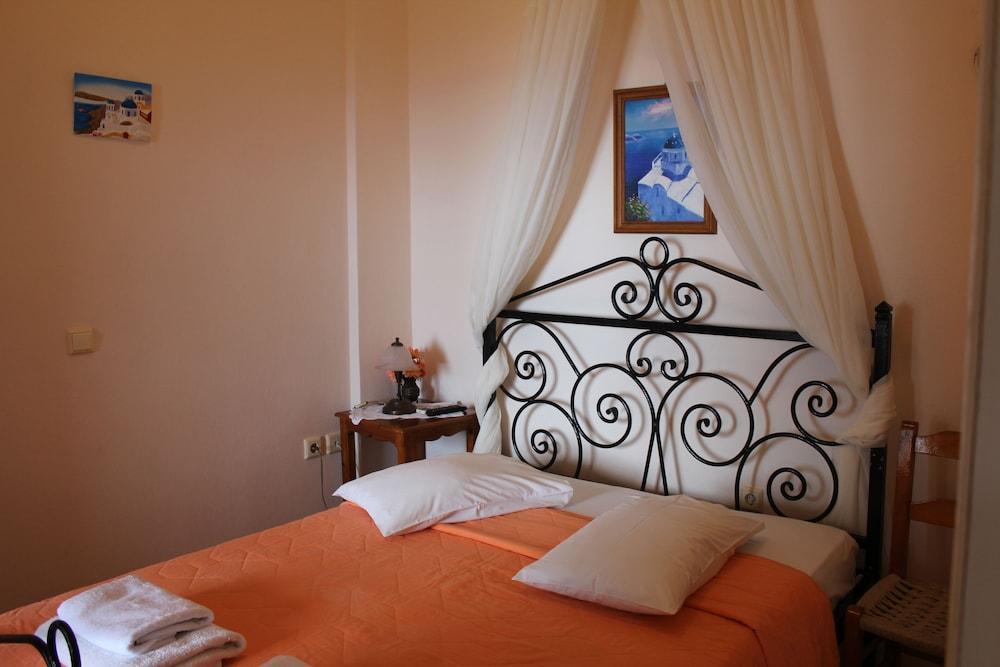 Villa By Hotel Thira Fira  Exteriér fotografie